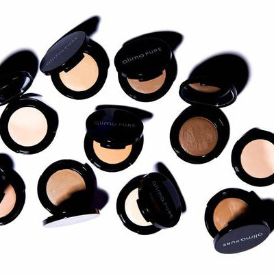5 Makeup Artist Essentials